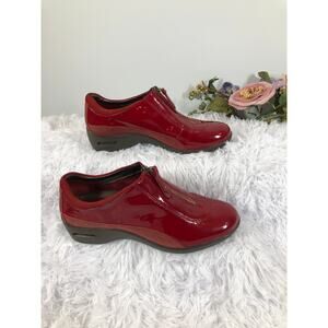 Cole Haan Nike Air Luna waterproof patent leather slip-on shoes zip Front 9B Red